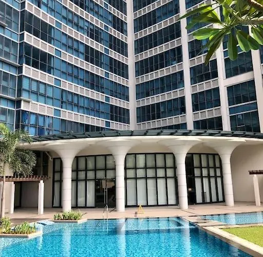 Apartamento 2br 2tb Uptown Parksuites Bgc Balcony,fast Wifi,washer Manila