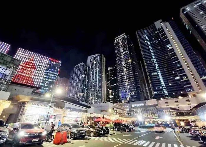 2br 2tb Uptown Parksuites Bgc Balcony,fast Wifi,washer Apartamento *