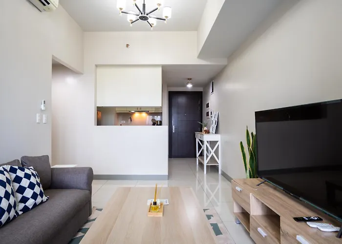 Apartamento 2br 2tb Uptown Parksuites Bgc Balcony,fast Wifi,washer Manila