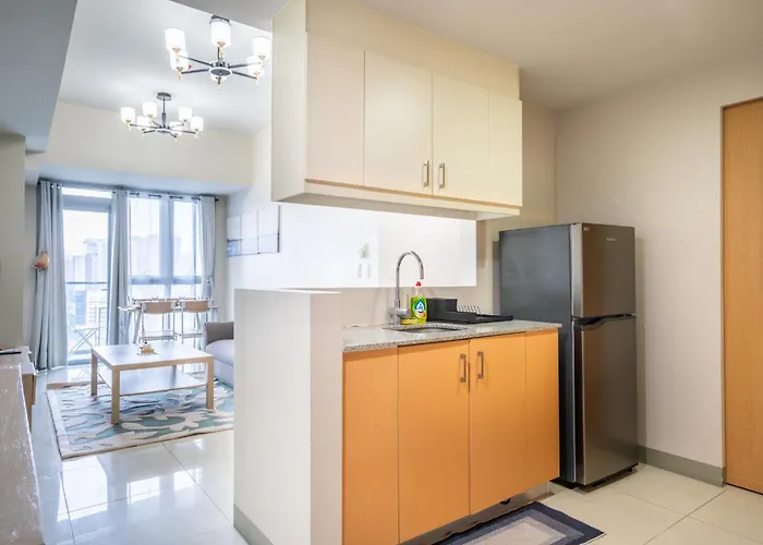 2br 2tb Uptown Parksuites Bgc Balcony,fast Wifi,washer