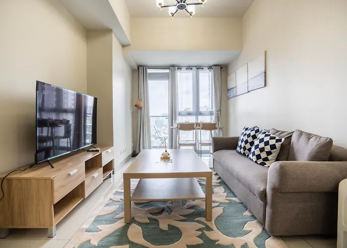 2br 2tb Uptown Parksuites Bgc Balcony,fast Wifi,washer Apartamento