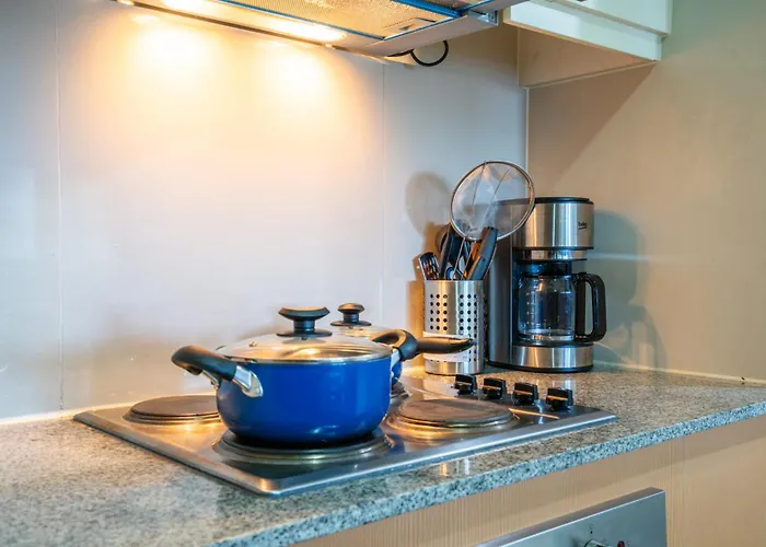 2br 2tb Uptown Parksuites Bgc Balcony,fast Wifi,washer Apartamento *
