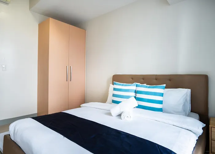 2br 2tb Uptown Parksuites Bgc Balcony,fast Wifi,washer *