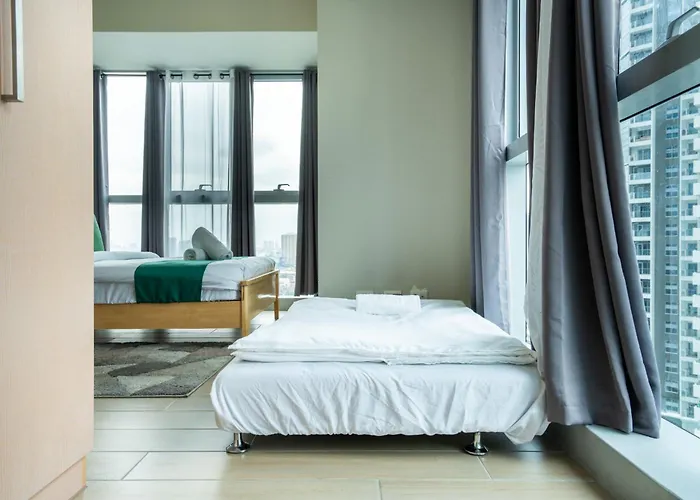 Apartamento 2br 2tb Uptown Parksuites Bgc Balcony,fast Wifi,washer